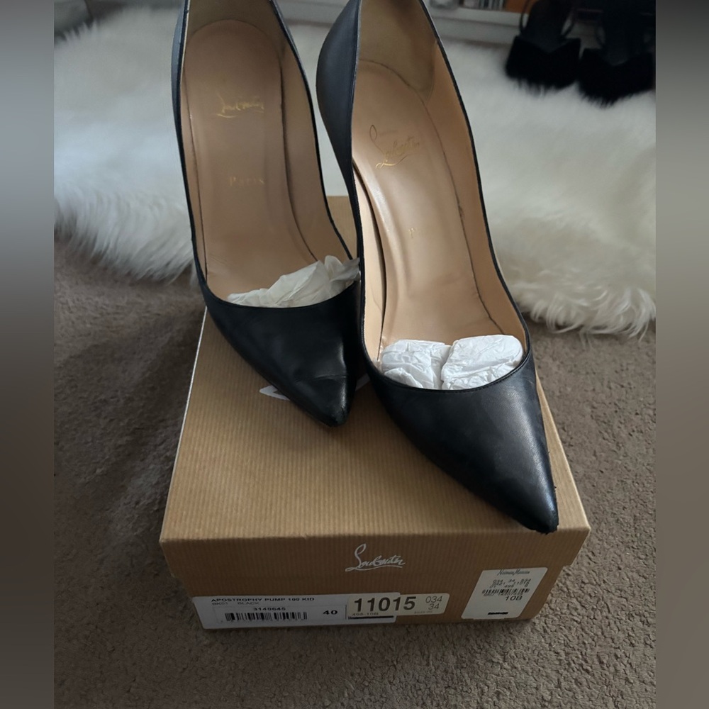 Christian Louboutin Apostrophy Pump 100